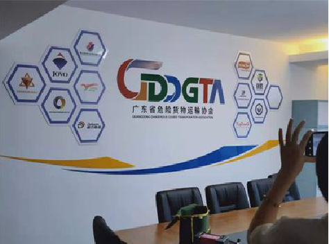 京山公司走廊文化墙如何设计布置？